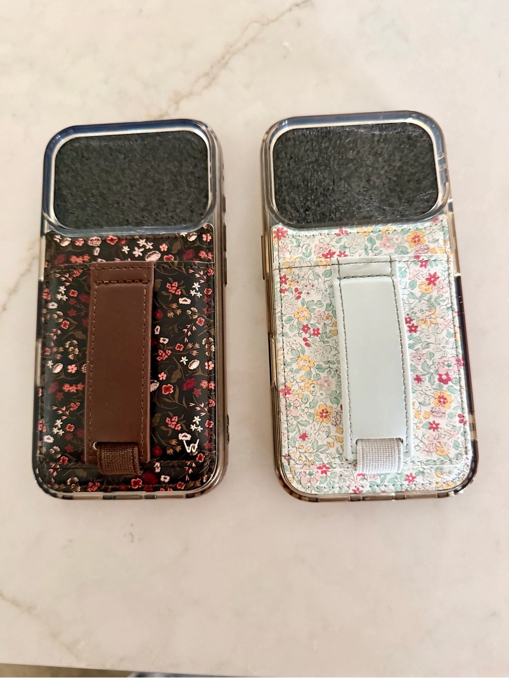 2 Walli IPhone 17 Pro cases